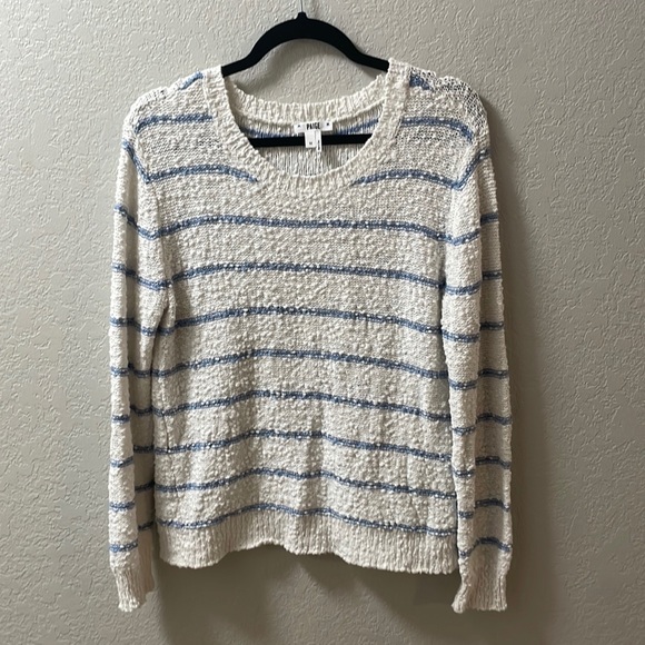 PAIGE Sweaters - PAIGE Women’s Long Sleeve Laureen Sweater in White & Infinity